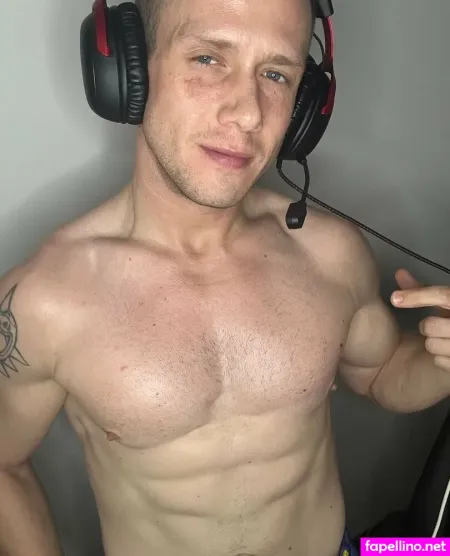 Loveafterlockupdaniel OnlyFans Thumbnail #dq3HVpMJwL