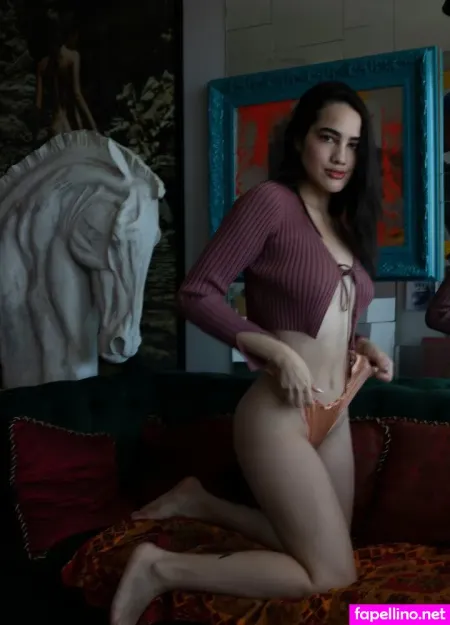 Lovebia OnlyFans Thumbnail #yZnS9izxJ2