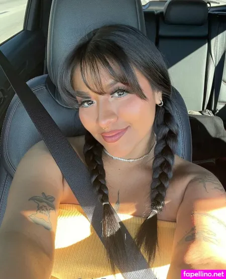 Lovebug444x OnlyFans Thumbnail #akdz9LY3HQ