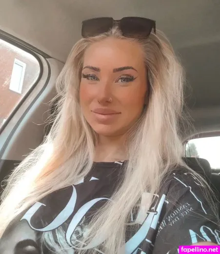 Loveexx OnlyFans Thumbnail #7evB4knwzg