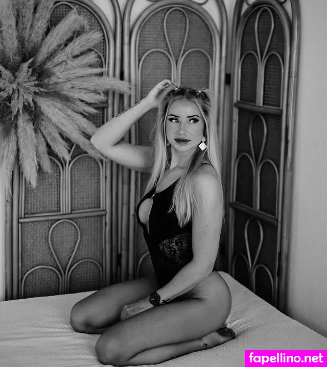 Laura_xx96, Loveeee, loveexx Nude Leaked OnlyFans Photo #LzPPslSmPh