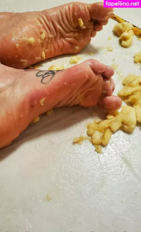 Lovefiercelyfeet OnlyFans Thumbnail #H099AO1Bov
