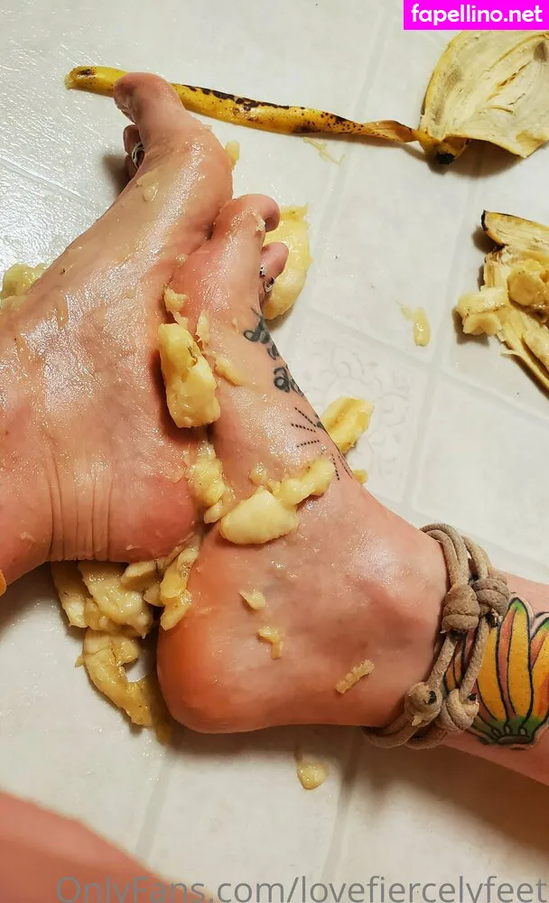 feet_love_teen, lovefiercelyfeet Nude Leaked OnlyFans Photo #Svlf6PO4Uv