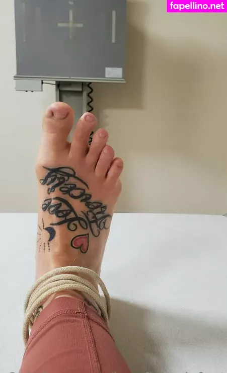Lovefiercelyfeet OnlyFans Thumbnail #WVBUkkoUCl