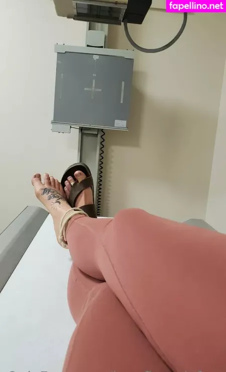 Lovefiercelyfeet OnlyFans Thumbnail #dif2CFnvdW