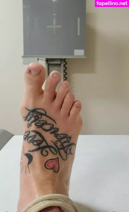 Lovefiercelyfeet OnlyFans Thumbnail #hdtQXoL5lJ