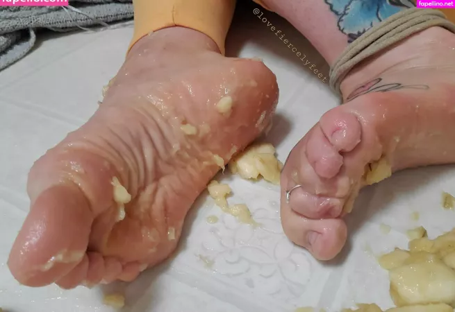 Lovefiercelyfeet OnlyFans Thumbnail #xEqT2Dc2zo