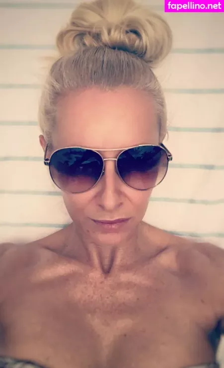 Loveislove01 OnlyFans Thumbnail #3TK2mUVBI9