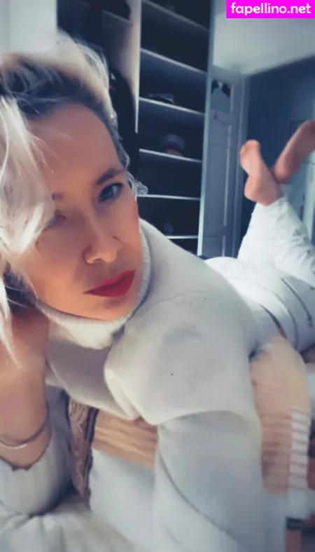 Loveislove01 OnlyFans Thumbnail #TpyeHZHHNG