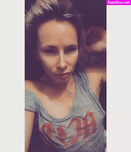 Loveislove01 OnlyFans Thumbnail #YLyEqRy5va