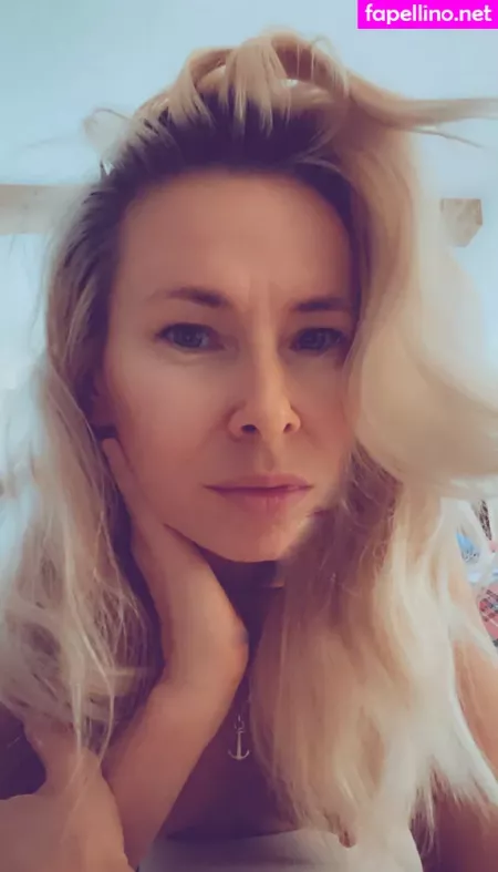 Loveislove01 OnlyFans Thumbnail #fpxjjt6pgZ