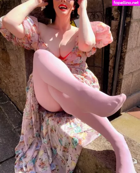 Loveitwithlynsey OnlyFans Thumbnail #d6kmSoEPOy