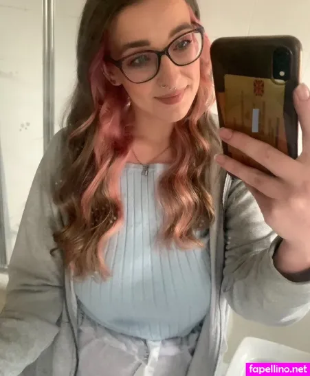 Lovekoxx OnlyFans Thumbnail #Y1Yib7RosT