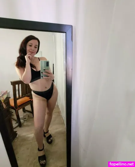 Lovelaura22 OnlyFans Thumbnail #FAhrVYjIUA