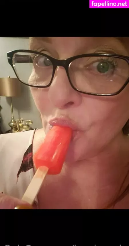 Loveleesole OnlyFans Thumbnail #LEfw6GsgQX