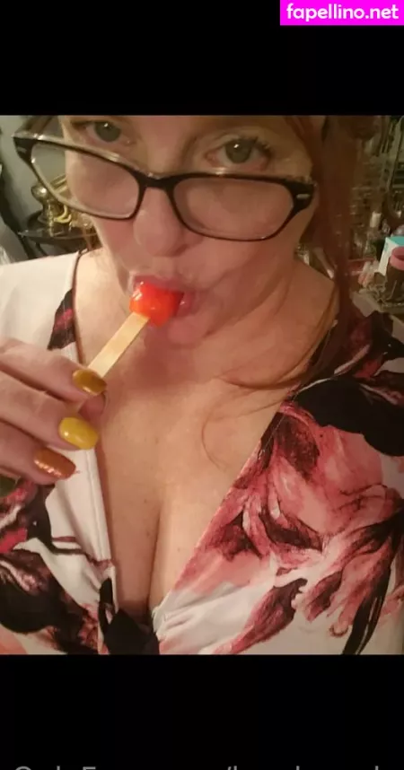 Loveleesole OnlyFans Thumbnail #Of0MkuSji3