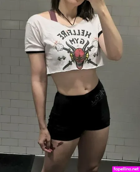 Loveleigh OnlyFans Thumbnail #QwJomB52rJ