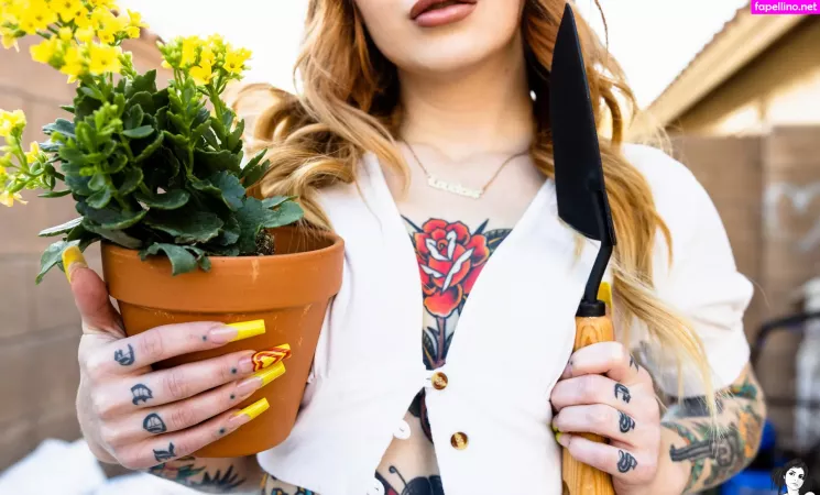 Loveless Suicide OnlyFans Thumbnail #L9TojrUTkC