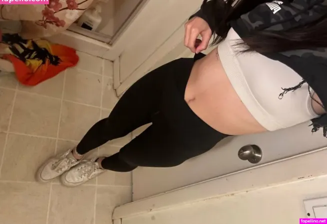 Loveliv86 OnlyFans Thumbnail #2kmInQfJkw