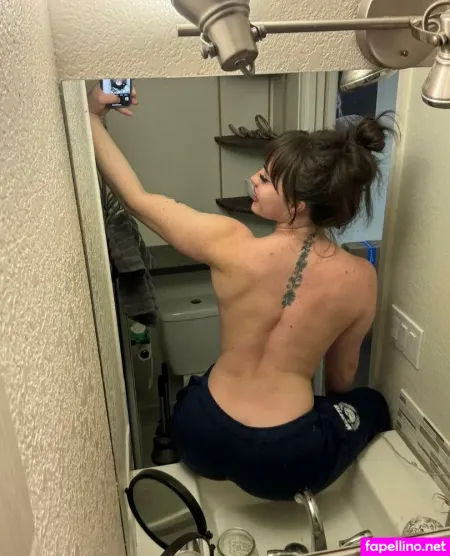 Lovelo044 2 OnlyFans Thumbnail #NKerdMhobW