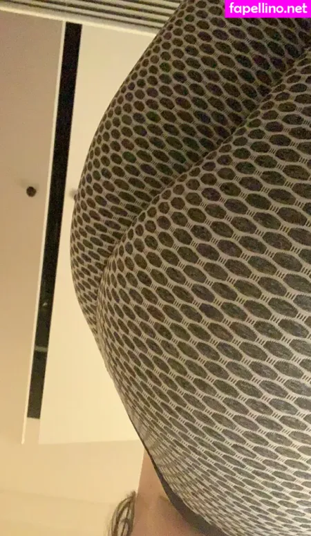 Lovelola1463 OnlyFans Thumbnail #2SSQJxlHUI