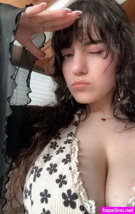 Lovelustseductress OnlyFans Thumbnail #yGNTEl0cUX