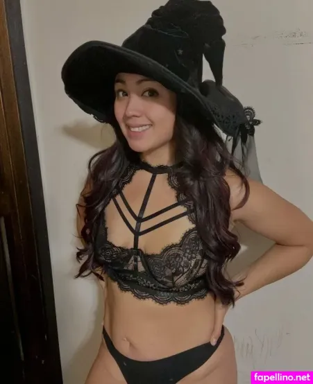 Lovely Les OnlyFans Thumbnail #m65vvw2HlH