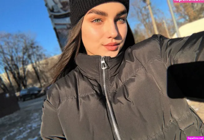 Lovely Li OnlyFans Thumbnail #HghxInfDjV