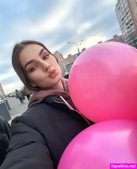 Lovely Li OnlyFans Thumbnail #las0cqmYOY
