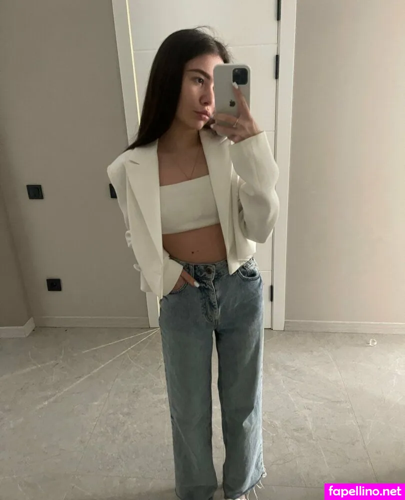 lovely_.lilly_, lovely_lilly_me Nude Leaked OnlyFans Photo #L6HFCViZEa