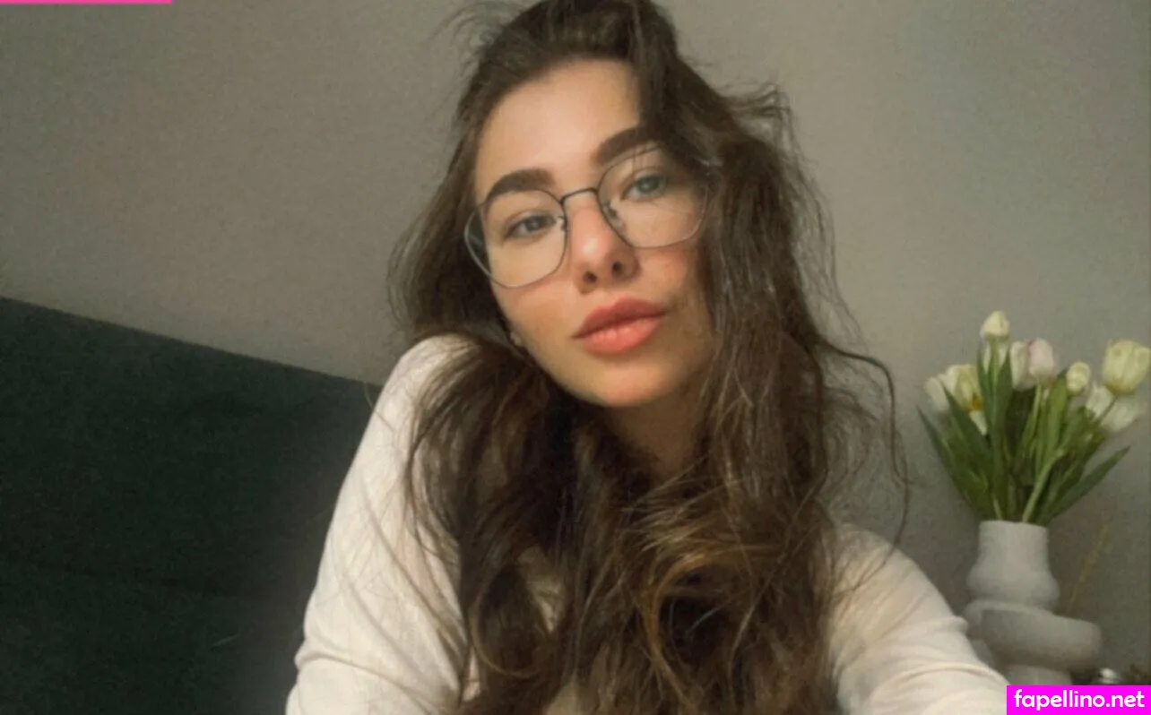 lovely_.lilly_, lovely_lilly_me Nude Leaked OnlyFans Photo #Y2tAVDEbbb