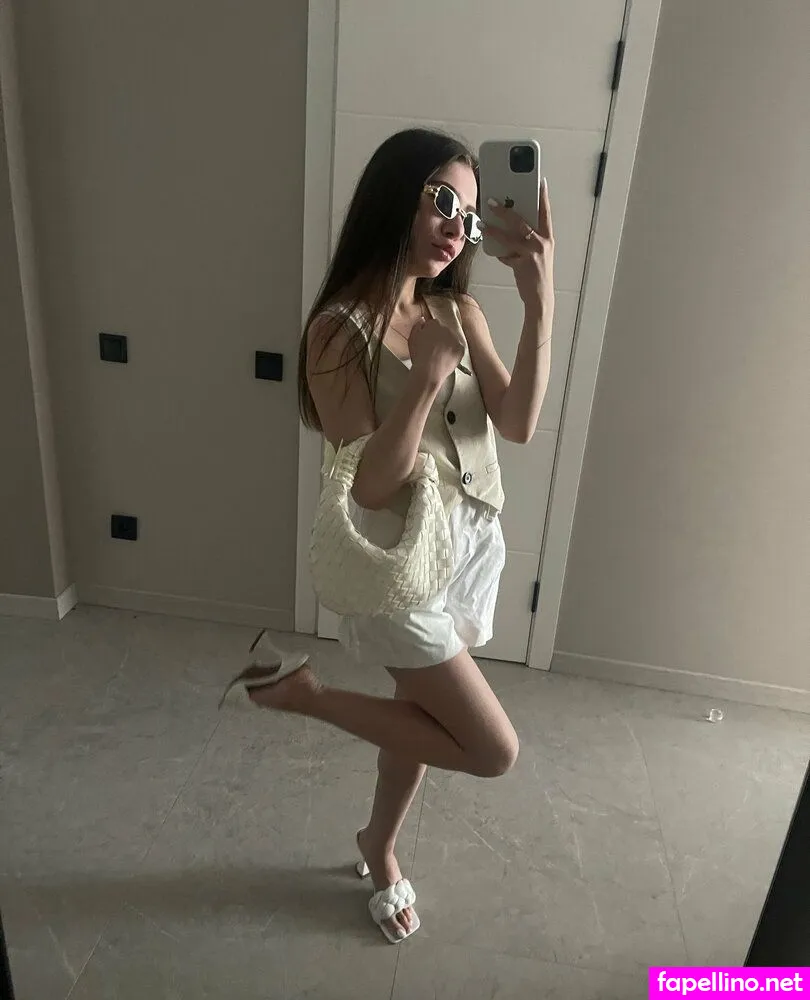 lovely_.lilly_, lovely_lilly_me Nude Leaked OnlyFans Photo #g1j3lJ3PD8