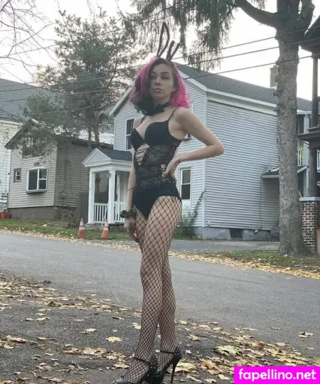 Lovely Lina OnlyFans Thumbnail #4oNSFlKgGb