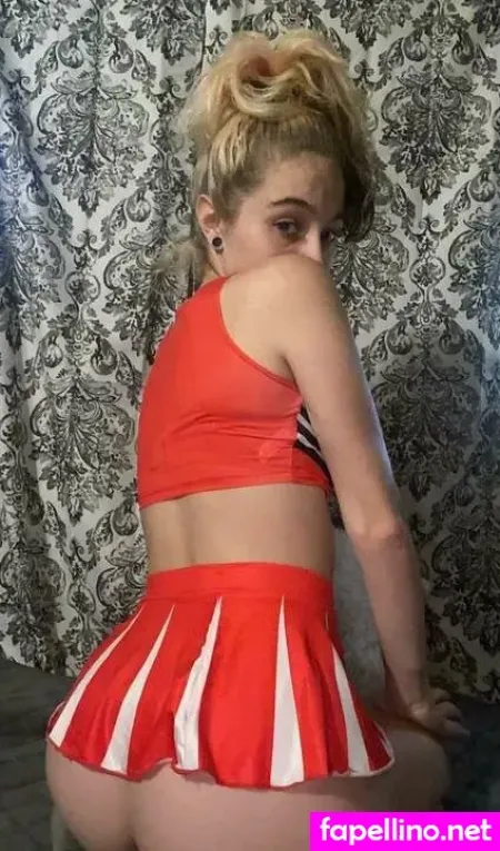 Lovely Lina OnlyFans Thumbnail #gl2LavIyoo