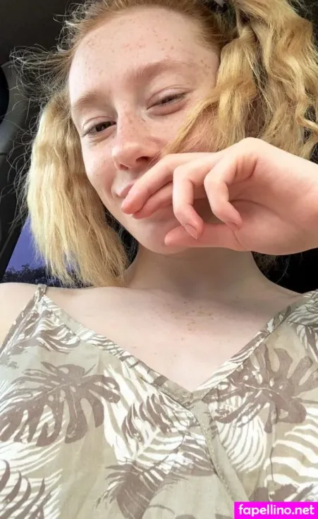Lovely Mia OnlyFans Thumbnail #N83iCZaGvD