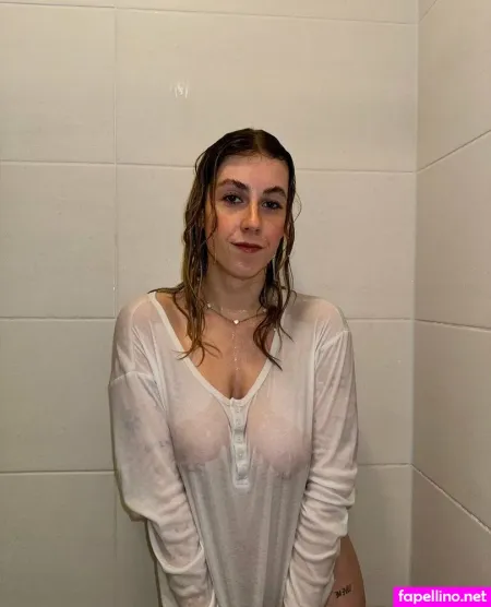 Lovely Sarahh 6 OnlyFans Thumbnail #3AAPjq4h9r