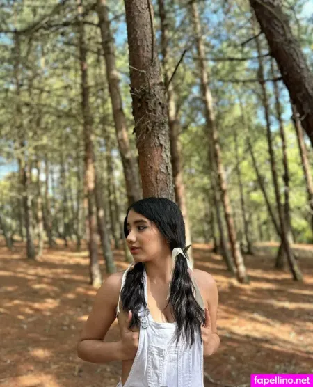 Lovely Zoe OnlyFans Thumbnail #CyQxRpZ7tc