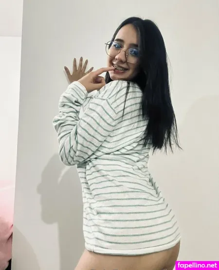 Lovely Zoe OnlyFans Thumbnail #Wn4vpn17tw