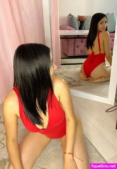 Lovely Zoe OnlyFans Thumbnail #nT6BZe0gTB