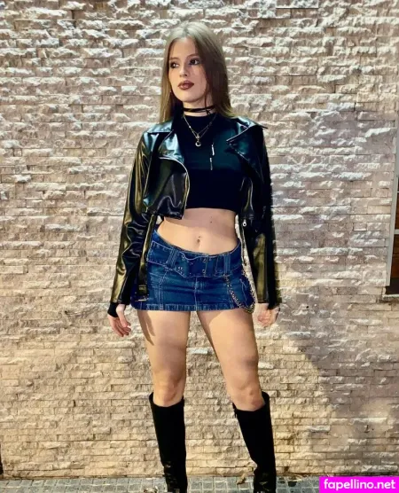 Lovelyanniequinn OnlyFans Thumbnail #JLrICp3e7y