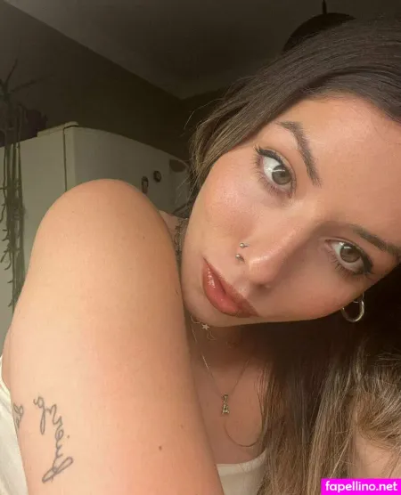 Lovelybabelinda OnlyFans Thumbnail #4rxB3fIJDN