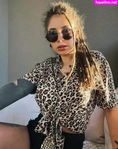 Lovelychris OnlyFans Thumbnail #MWBirfkWja