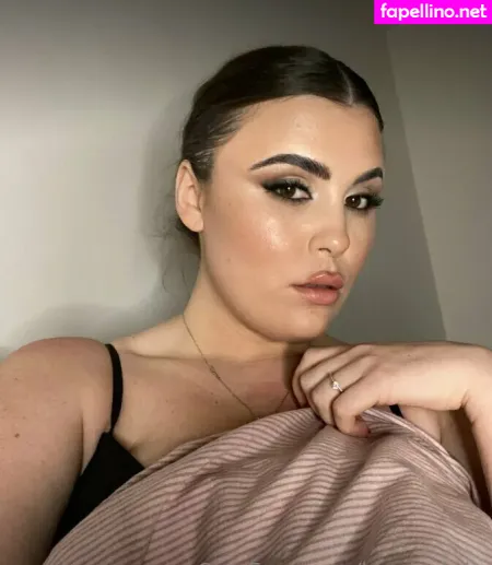 Lovelychris OnlyFans Thumbnail #SBde6MmWTW