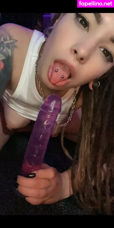 Lovelychris OnlyFans Thumbnail #nnEDJsc9RS