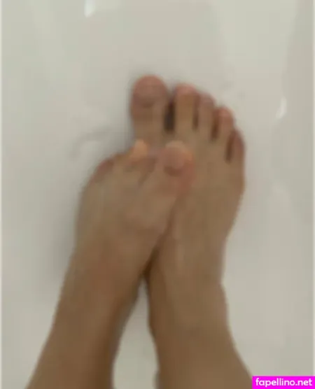 Lovelyfeett08 OnlyFans Thumbnail #CmMCGRkWx0