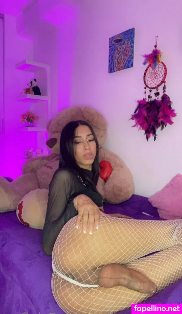 dramakaroll, lovelykaroll Nude Leaked OnlyFans Photo #EJZA7axume