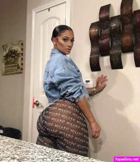 Lovelylesh OnlyFans Thumbnail #1m1U8Xtuhz