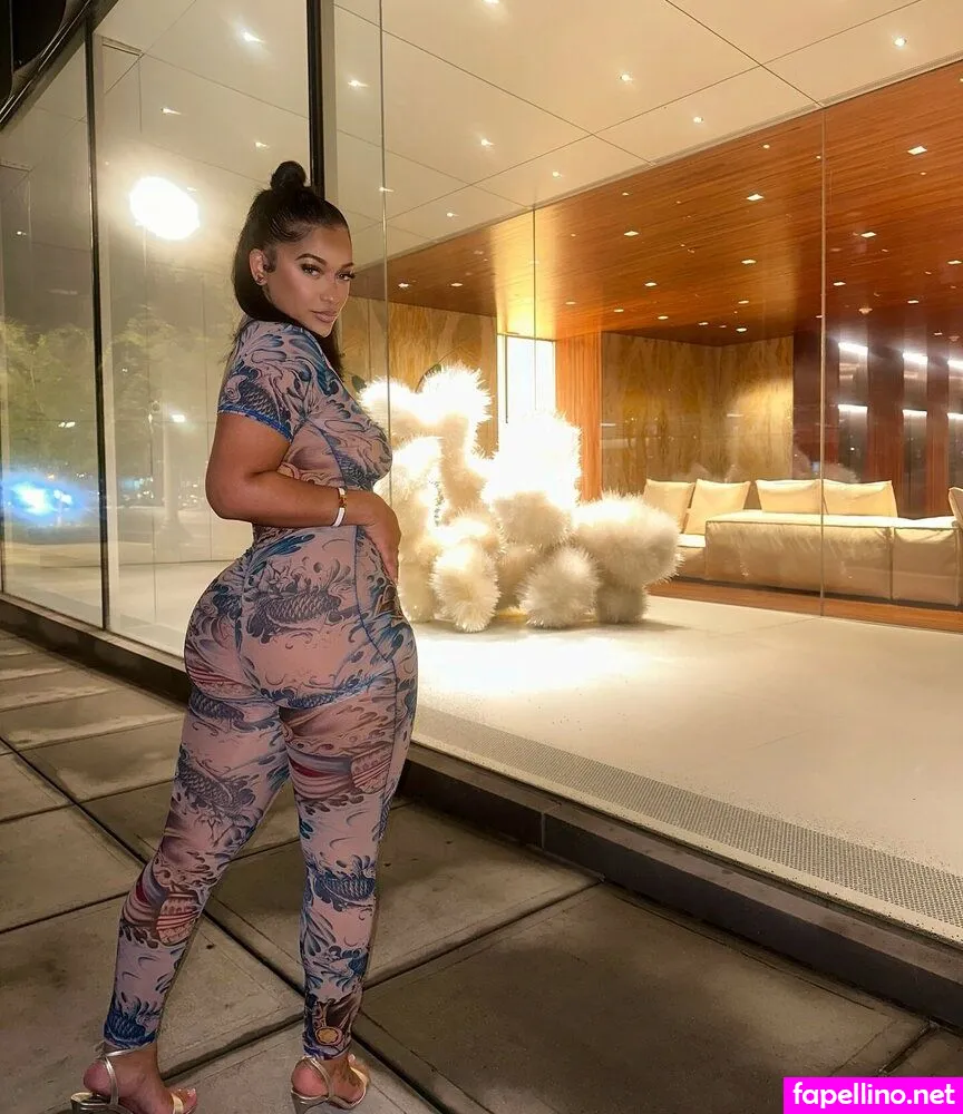 Lovelylesh, lovelyleshfeet Nude Leaked OnlyFans Photo #5cSAiKGYnZ