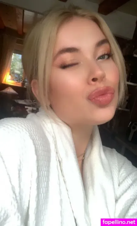 Lovelylifeoflola OnlyFans Thumbnail #0ZXWXffXWI