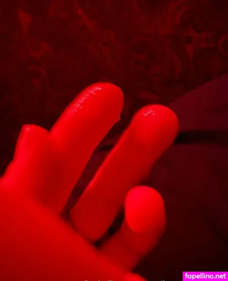 Lovelylisa00 OnlyFans Thumbnail #4g4n883b7E